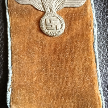 Nazi Party Anwarter Collar tab.