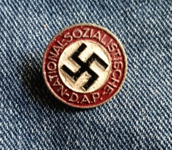Wartime Painted Nazi Party member's badge.