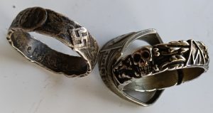 Dodgy group of 3 SS Rings.